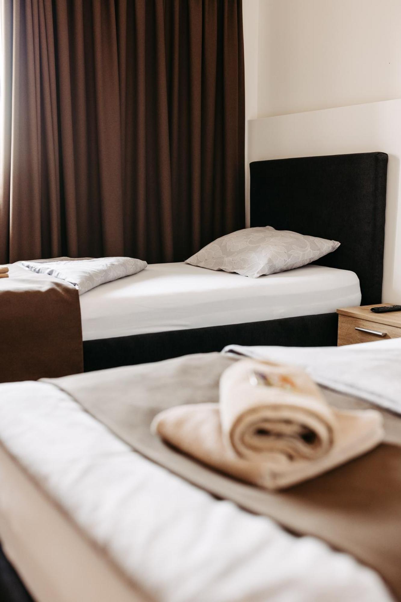 Hotel Murat 프루이 외부 사진