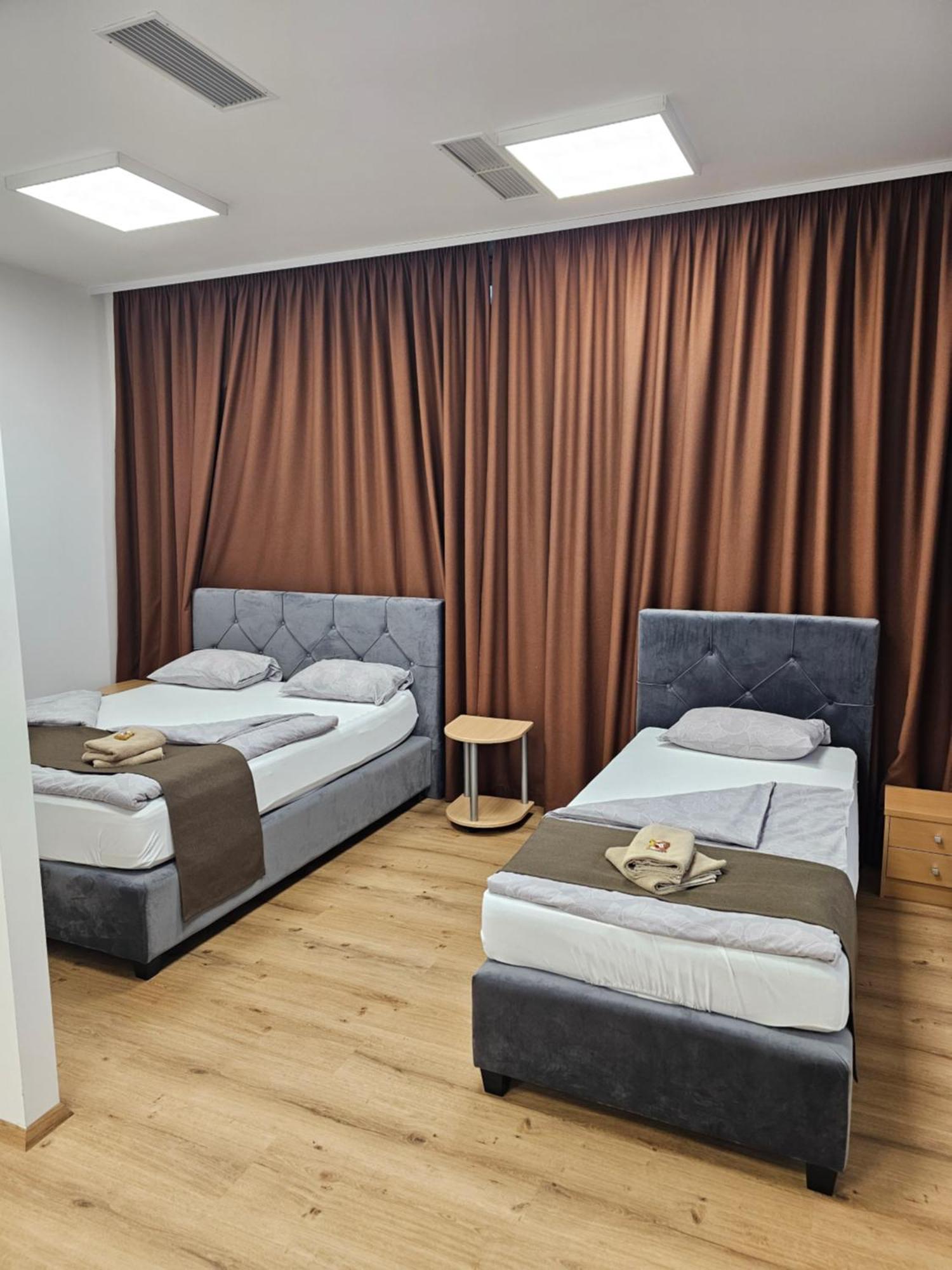 Hotel Murat 프루이 외부 사진
